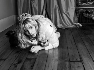 Courtney Love: black and white photo