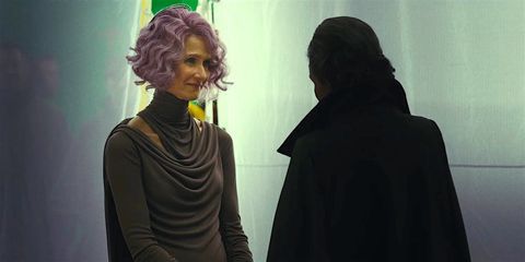 Laura Dern and Carrie Fisher in The Last Jedi