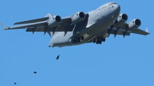 Afghans falling from US airplane, Kabul Airport