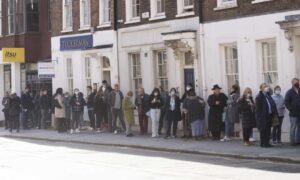 People queuing for booster vaccine against Omicron Variant