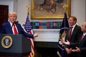 Larry Ellison with Dnald Trum in the White House