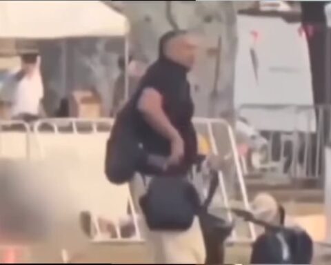 Bondi beach terror attack footage