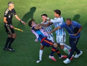Argentinas Leandro paredes, 2026 FINAL
